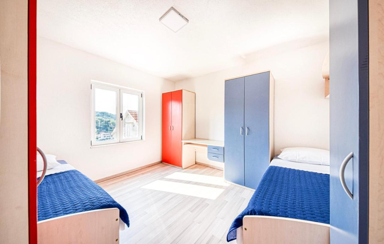 Apartman Andrej Povlja  Eksteriør billede